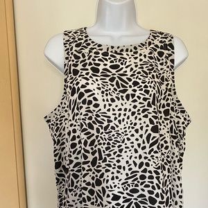 NWT LOFT black/white shell